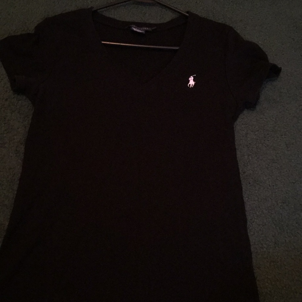Polo shirt.